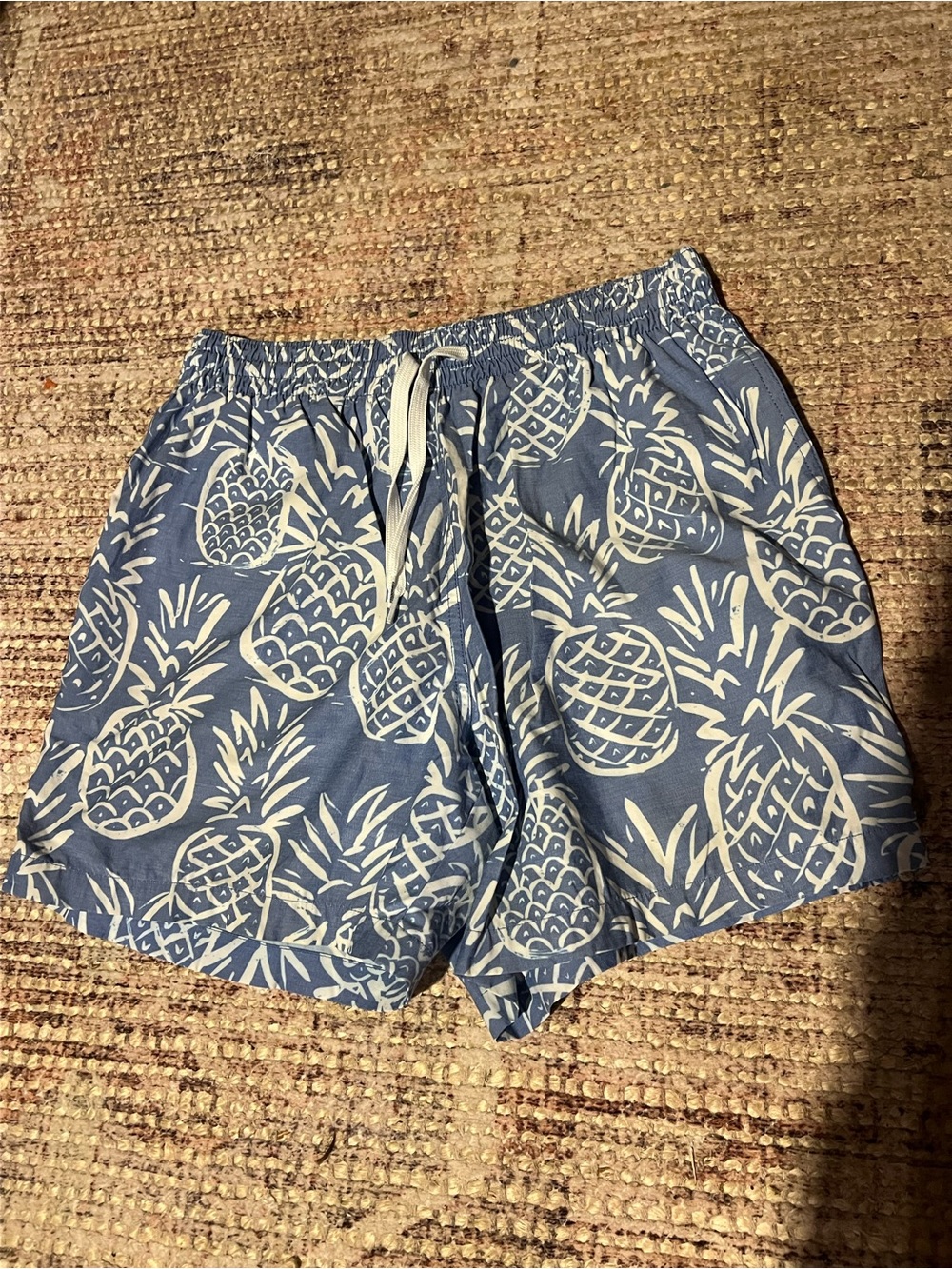 Chubbies Men's "The Thigh-Napples" Pineapple Print Lined Swim Trunks Shorts S
